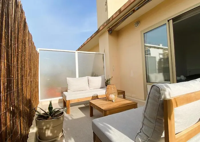 T2 Bricka La Terrasse De La Plage, Moderne, équipé, Lumineux Antibes