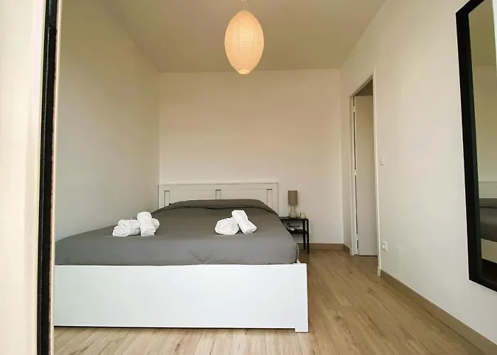 Appartement T2 Bricka La Terrasse De La Plage, Moderne, équipé, Lumineux Antibes