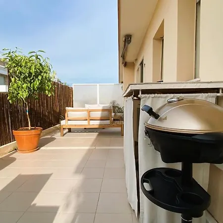 Apartment T2 Bricka La Terrasse De La Plage, Moderne, Equipe, Lumineux